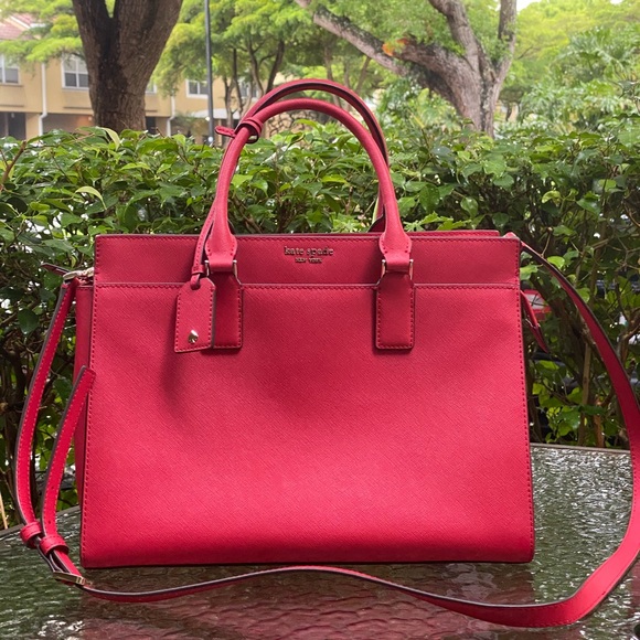 kate spade Handbags - Kate Spade Red Tote Crossbody Purse